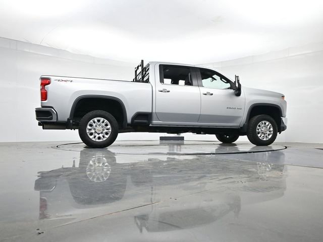 Used 2022 Chevrolet Silverado 2500 LTZ AWD/4WD image 32