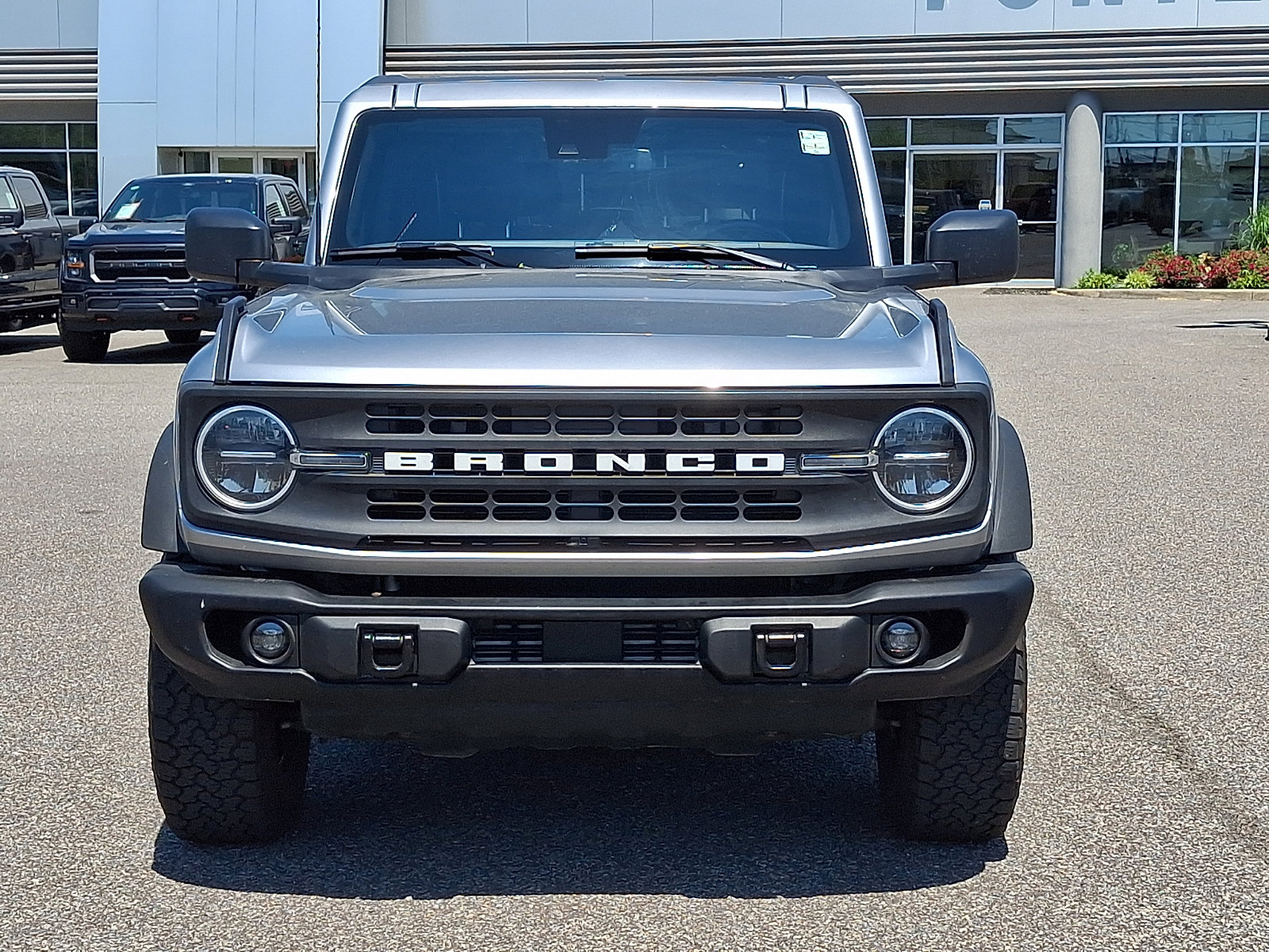 Certified 2023 Ford Bronco Black Diamond AWD/4WD image 3
