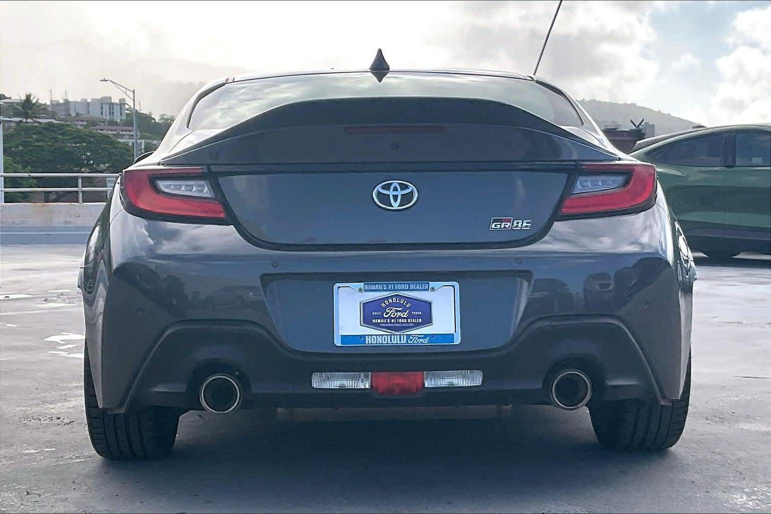 Used 2025 Toyota GR86 Premium w/ Performance Package RWD image 5