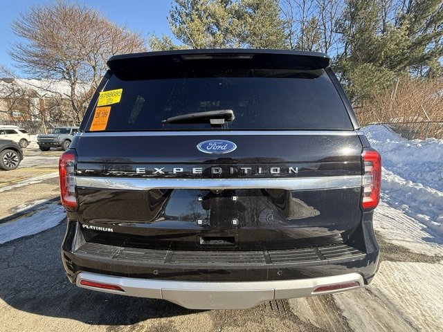 Certified 2023 Ford Expedition Platinum image 4