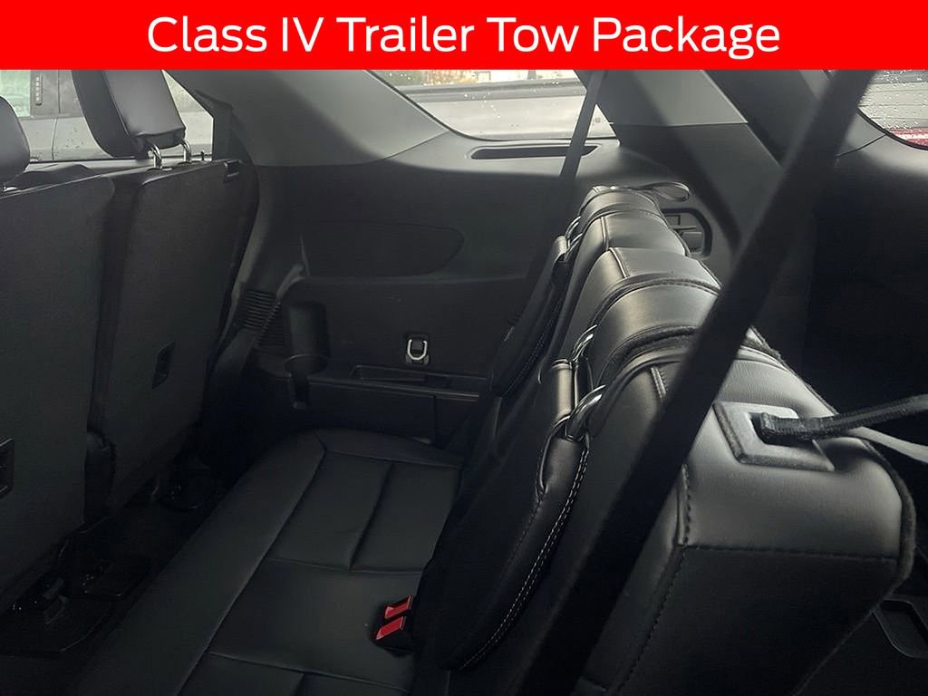 Certified 2023 Ford Explorer XLT w/ Equipment Group 202A AWD/4WD image 9