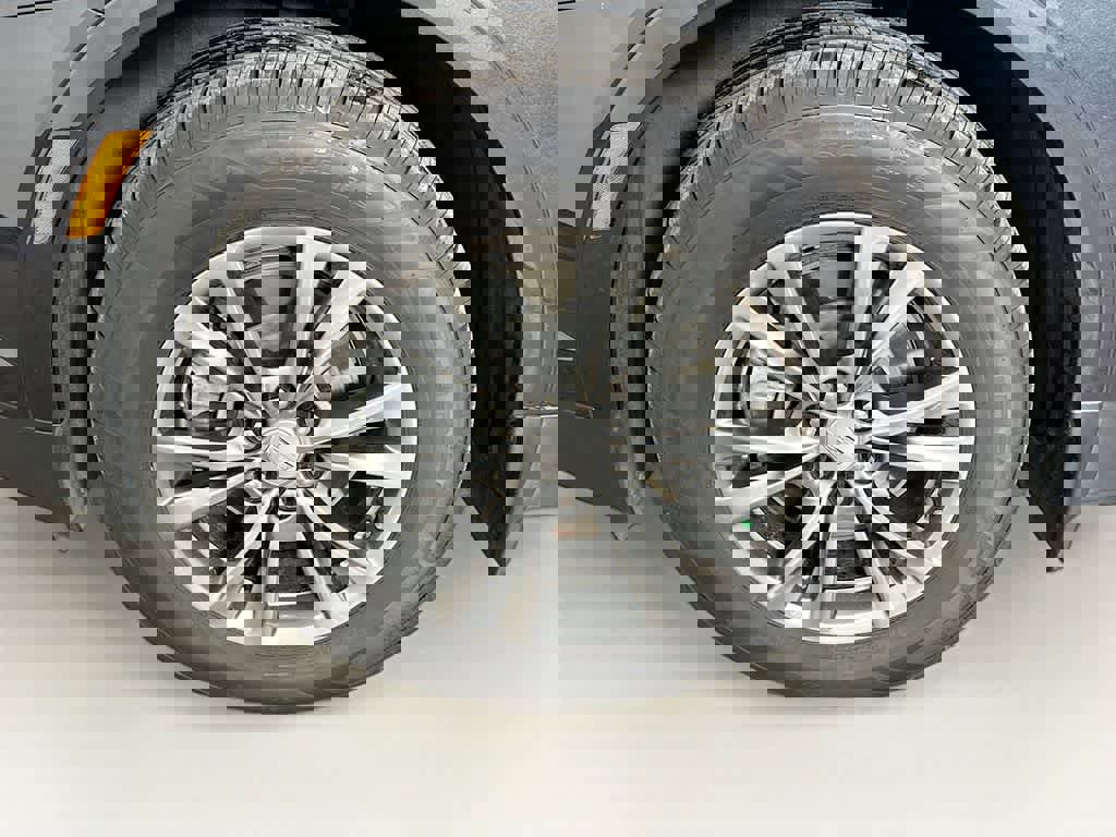 Used 2023 Cadillac XT5 Premium Luxury image 16