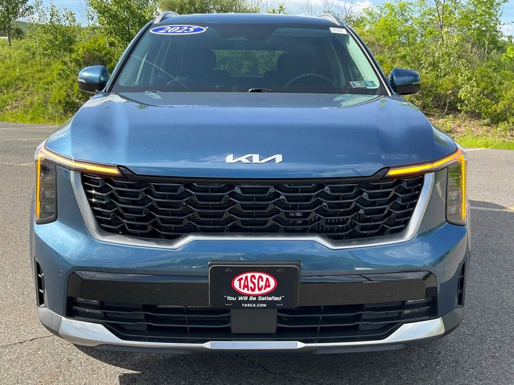 Used 2025 Kia Sorento EX AWD/4WD image 28
