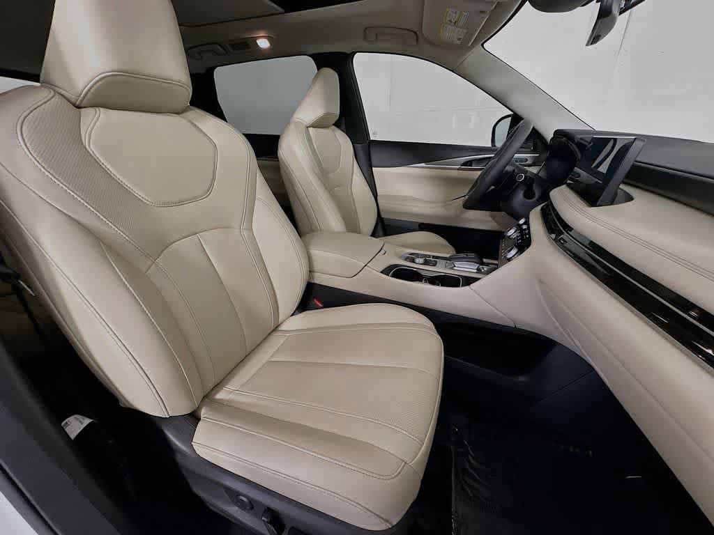 Used 2024 INFINITI QX60 Luxe AWD/4WD image 15
