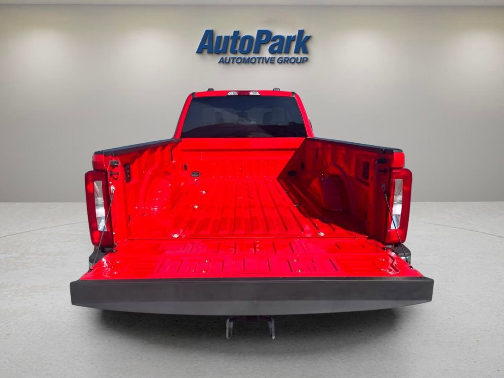 Certified 2025 Ford F350 XLT image 9