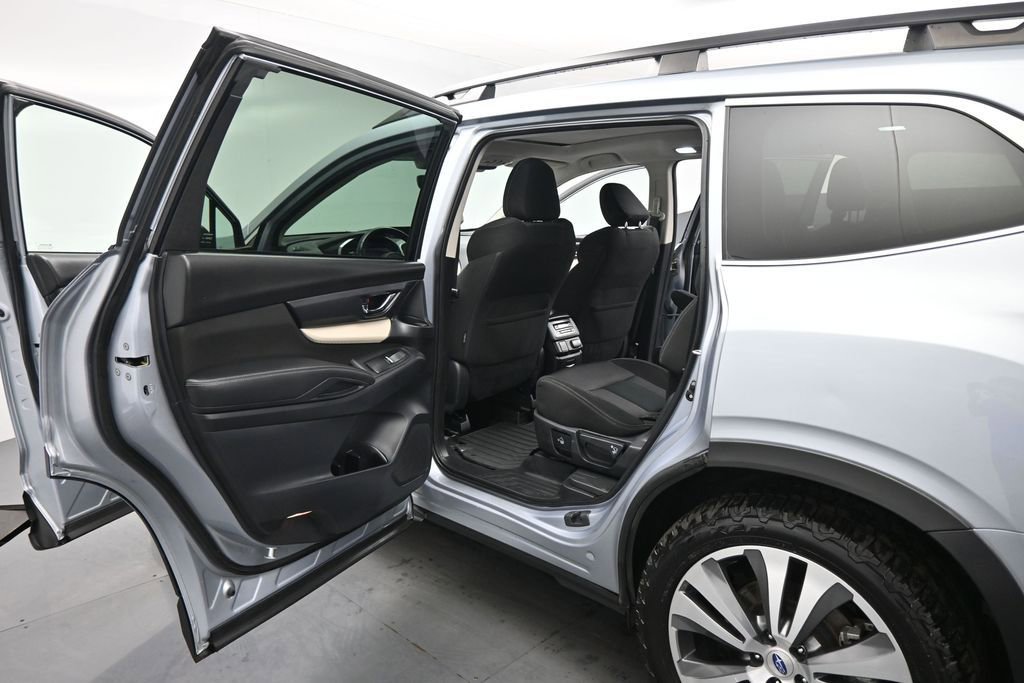 Used 2019 Subaru Ascent Premium AWD/4WD image 18