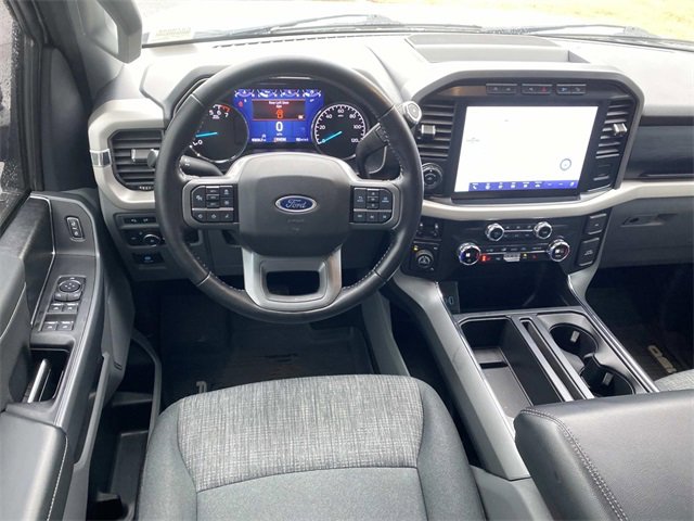 Certified 2021 Ford F150 XLT w/ Equipment Group 302A High image 16