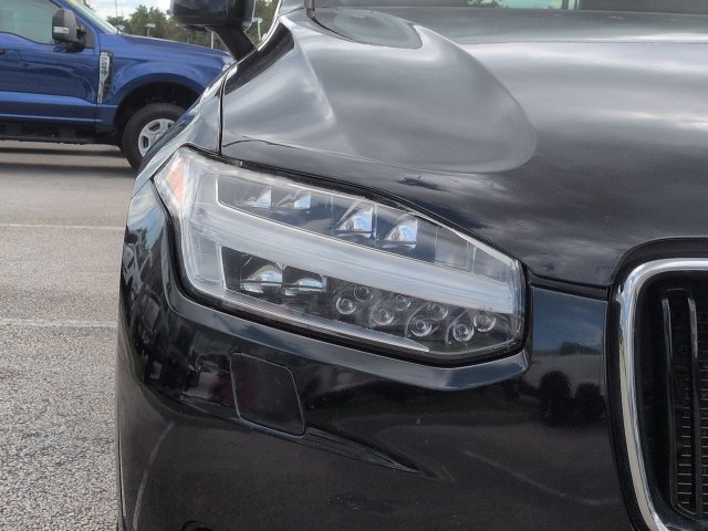Used 2017 Volvo XC90 T6 Momentum w/ Vision Package AWD/4WD image 10