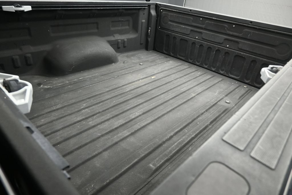 Used 2018 Toyota Tundra SR5 RWD image 21