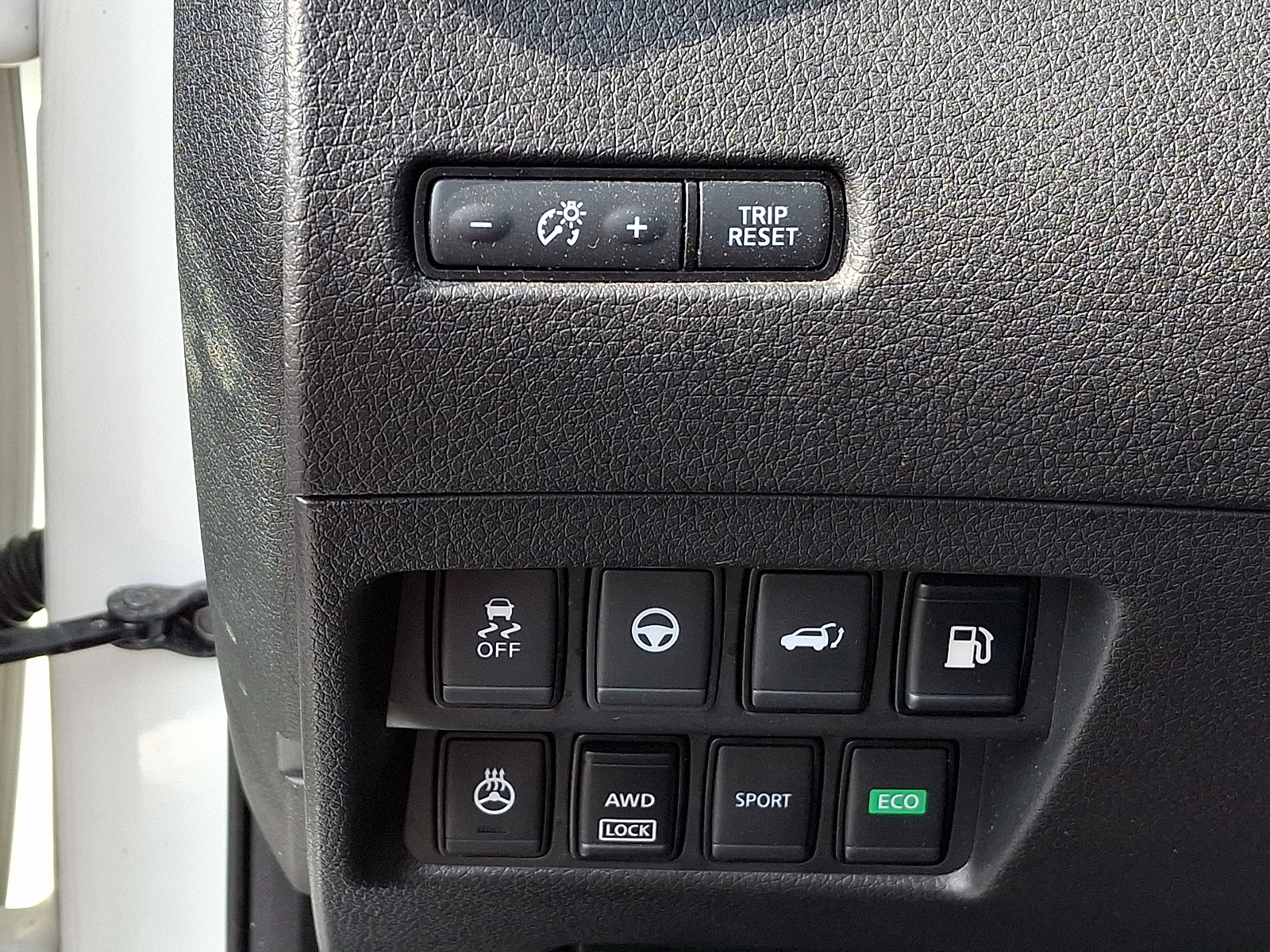 Used 2019 Nissan Rogue SV w/ Premium Package AWD/4WD image 27