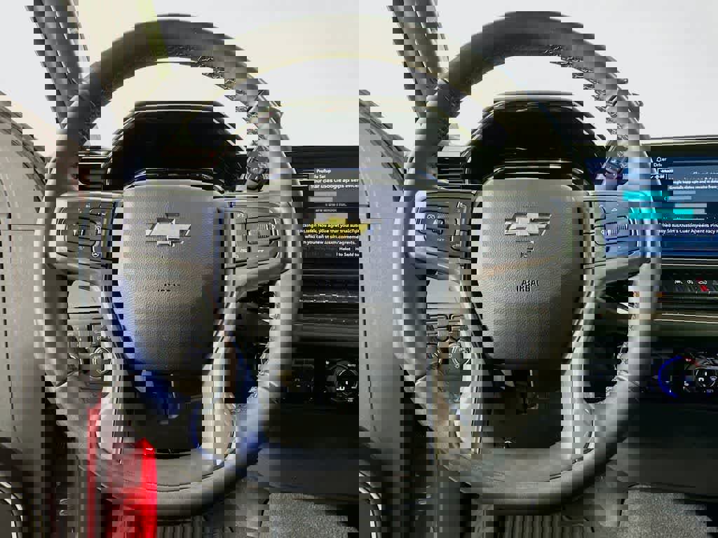 Used 2025 Chevrolet Silverado 1500 LT image 18