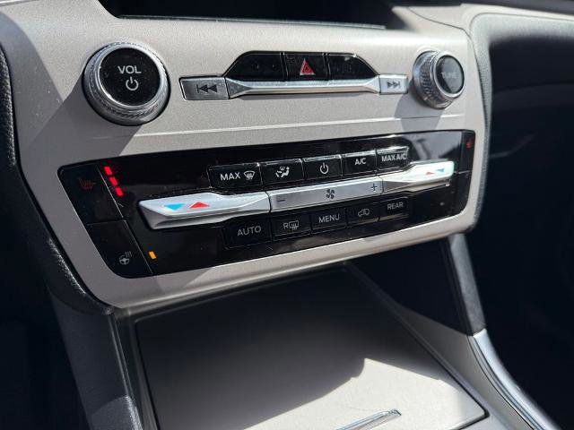 Certified 2023 Ford Explorer XLT w/ Equipment Group 202A image 23