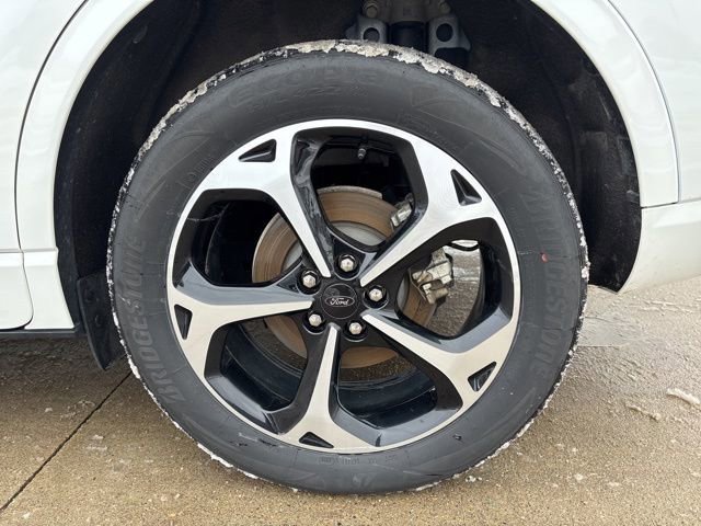 Certified 2024 Ford Escape ST-Line Elite image 6