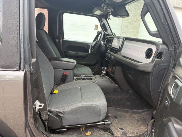 Used 2024 Jeep Wrangler Sport AWD/4WD image 6