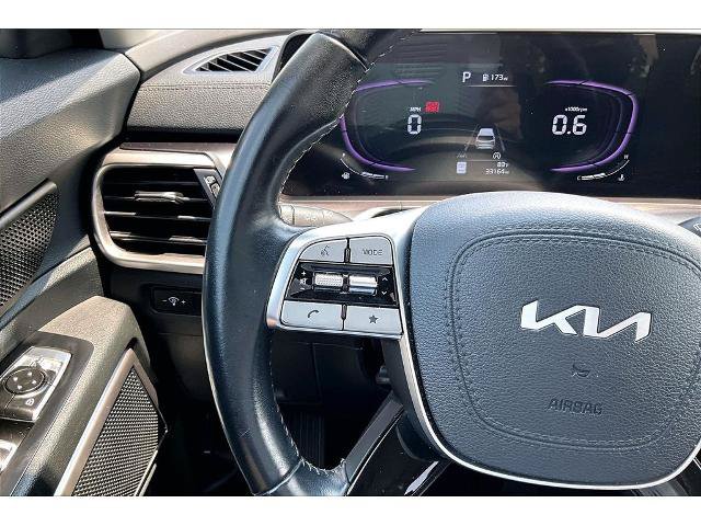 Used 2025 Kia Telluride S FWD image 9