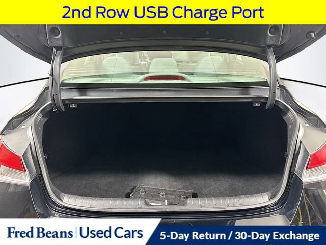 Used 2023 Hyundai Elantra SEL w/ Convenience Package image 30