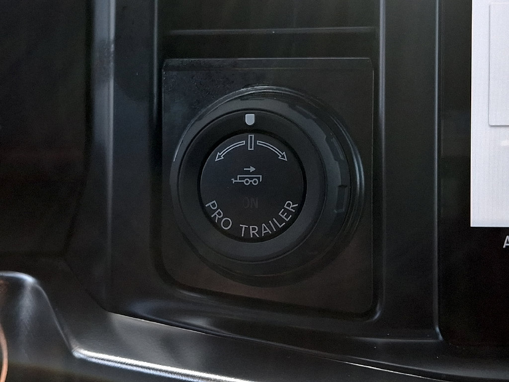 Certified 2024 Ford F350 King Ranch AWD/4WD image 23