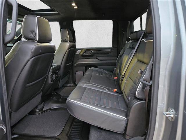Used 2024 GMC Sierra 2500 AT4X AWD/4WD image 18