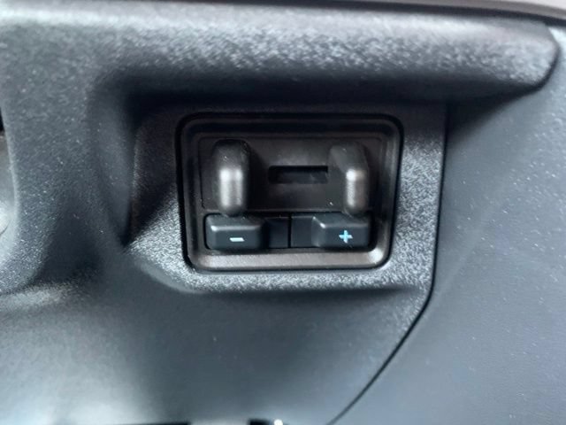 Certified 2025 Ford Expedition Active AWD/4WD image 28