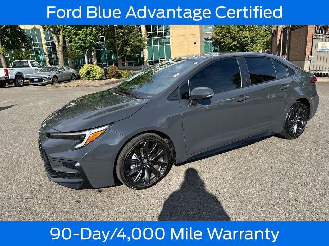 Used 2024 Toyota Corolla XSE FWD image 3