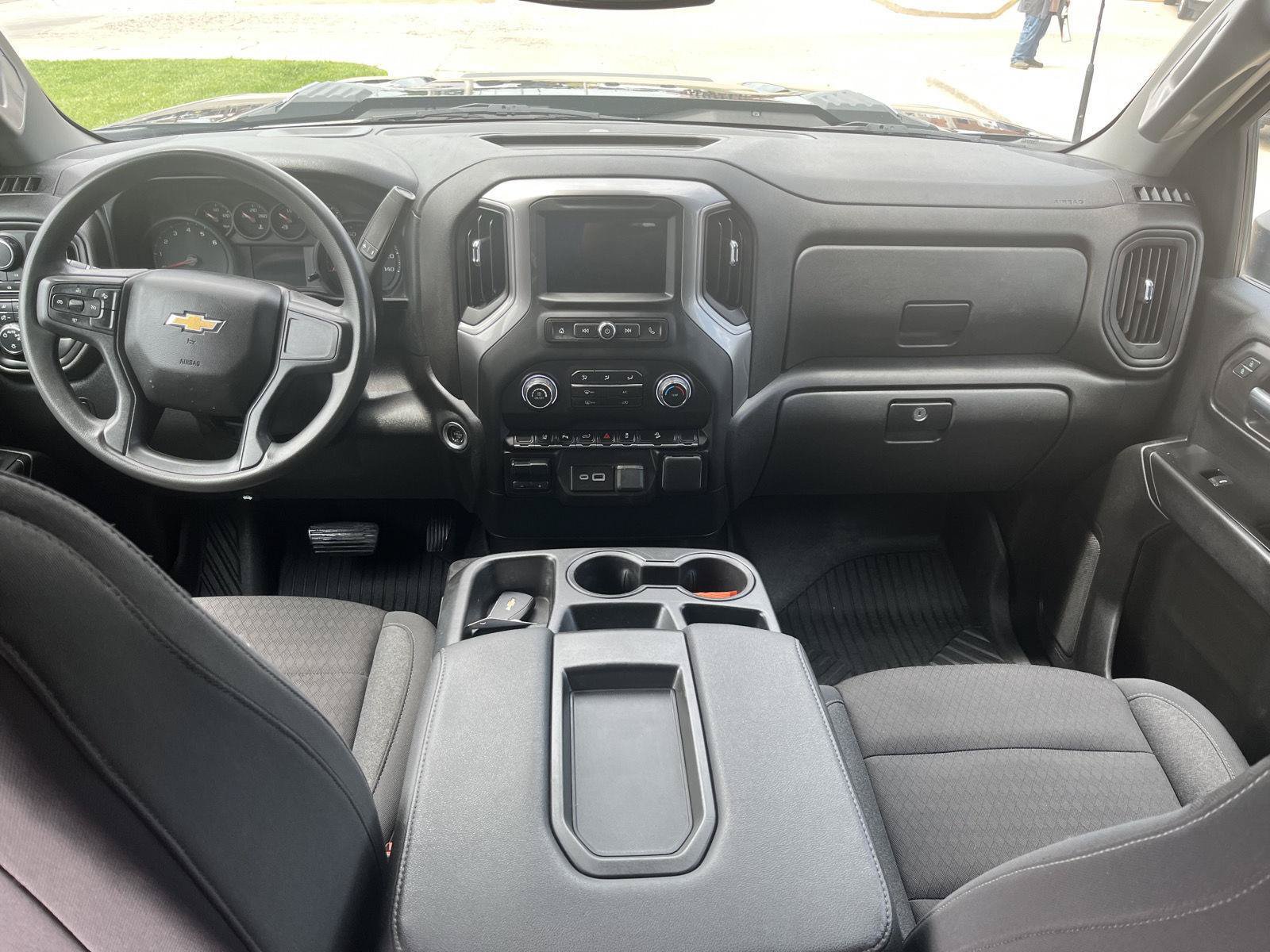 Used 2024 Chevrolet Silverado 2500 Custom w/ Custom Value Package AWD/4WD image 14