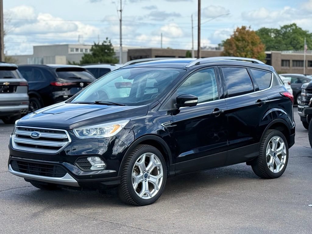Certified 2019 Ford Escape Titanium AWD/4WD image 43