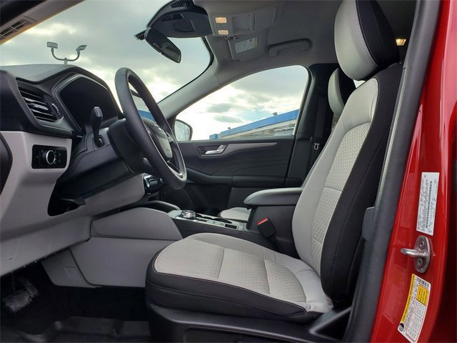 Certified 2023 Ford Escape Active w/ Tech Pack #2 image 6