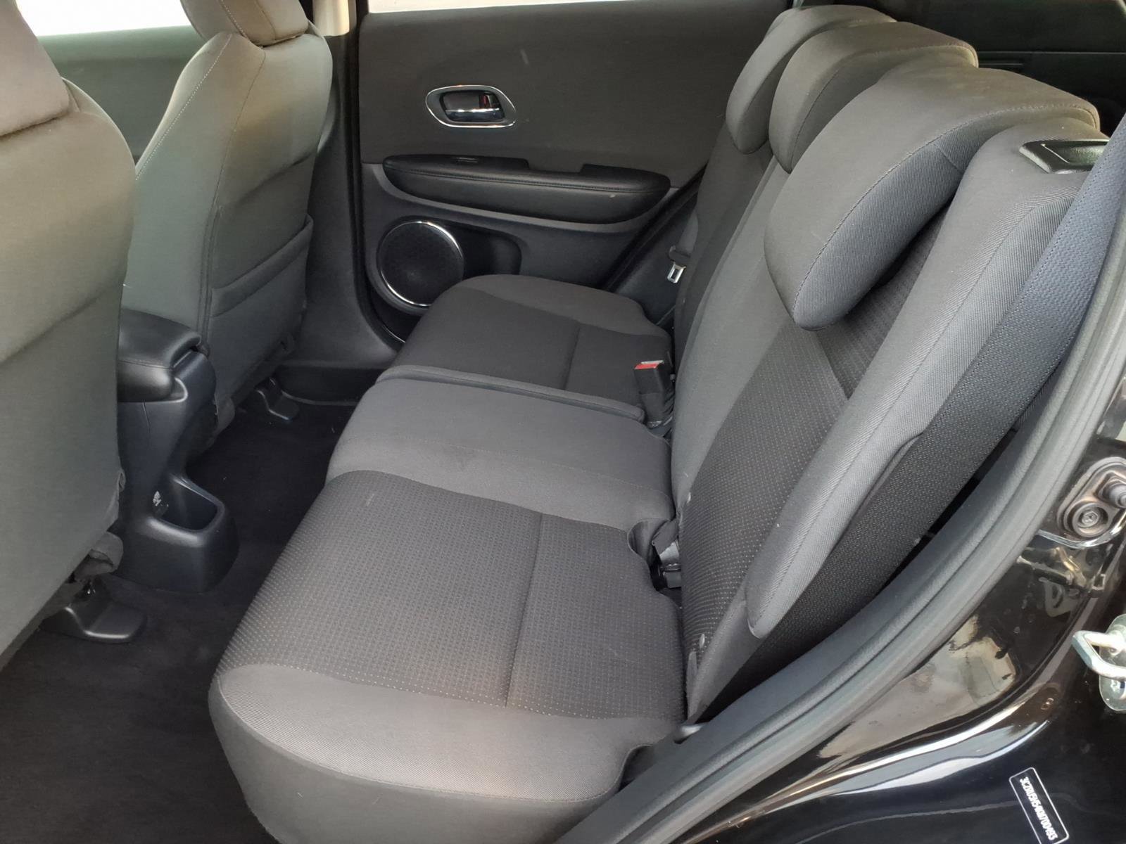 Used 2019 Honda HR-V EX image 16
