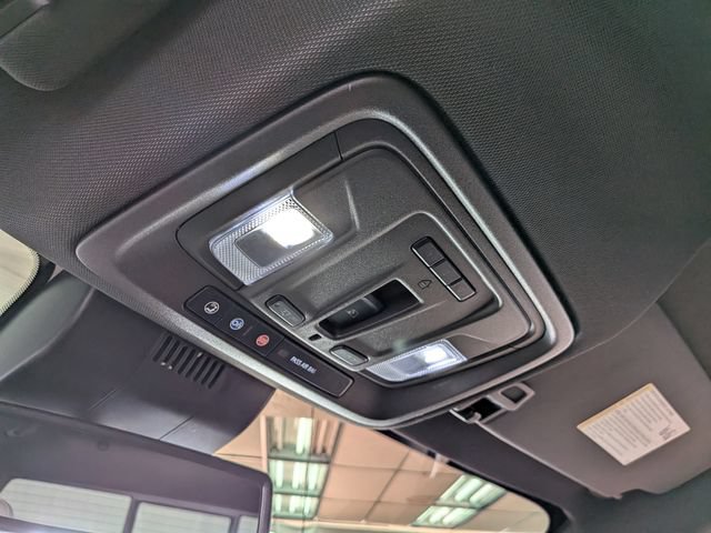 Used 2023 Chevrolet Silverado 1500 LTZ AWD/4WD image 32