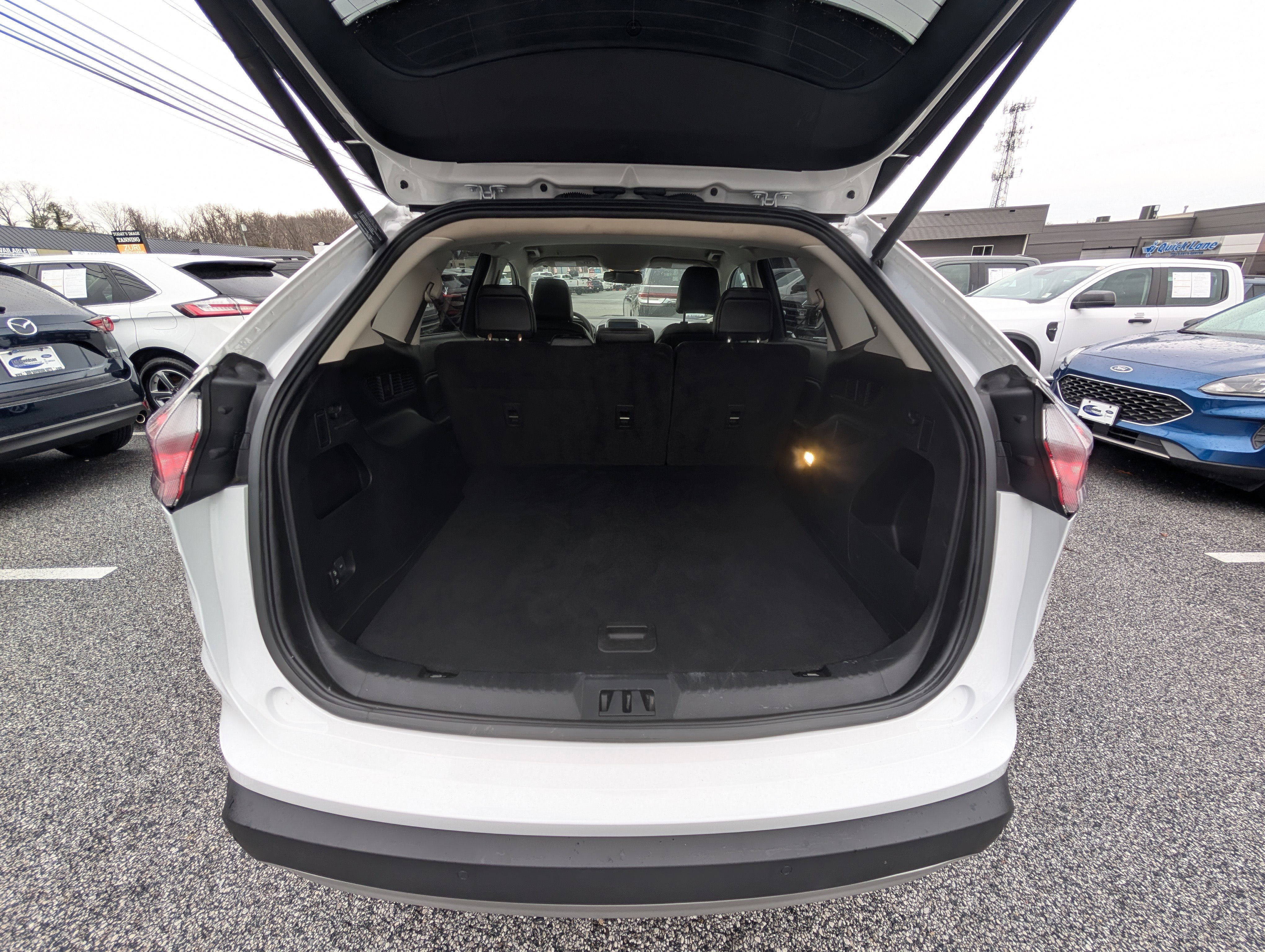 Certified 2022 Ford Edge SEL w/ Convenience Package image 14