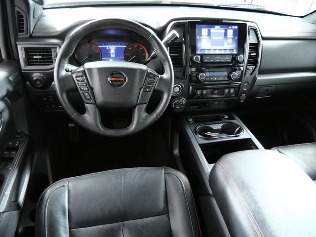 Used 2021 Nissan Titan PRO-4X w/ Pro-4x Convenience Package AWD/4WD image 4