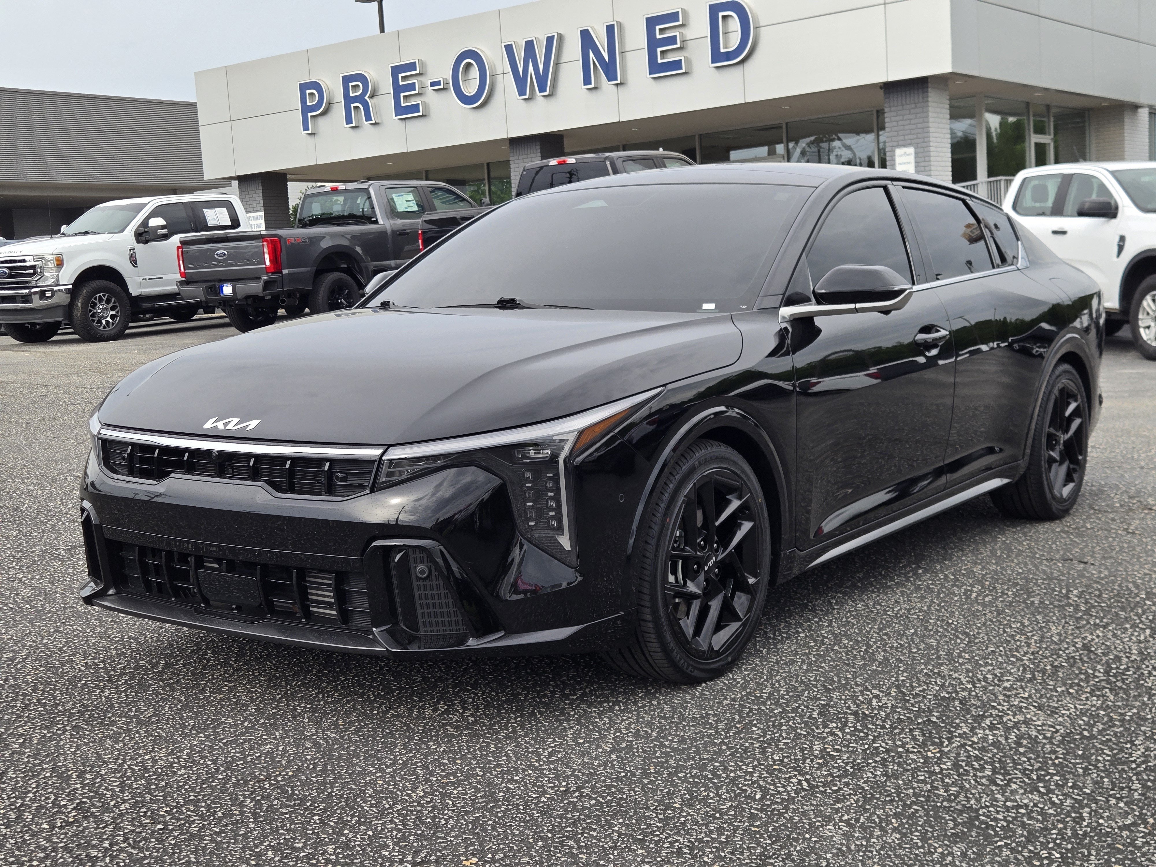 Used 2025 Kia K4 GT-Line Turbo FWD image 2