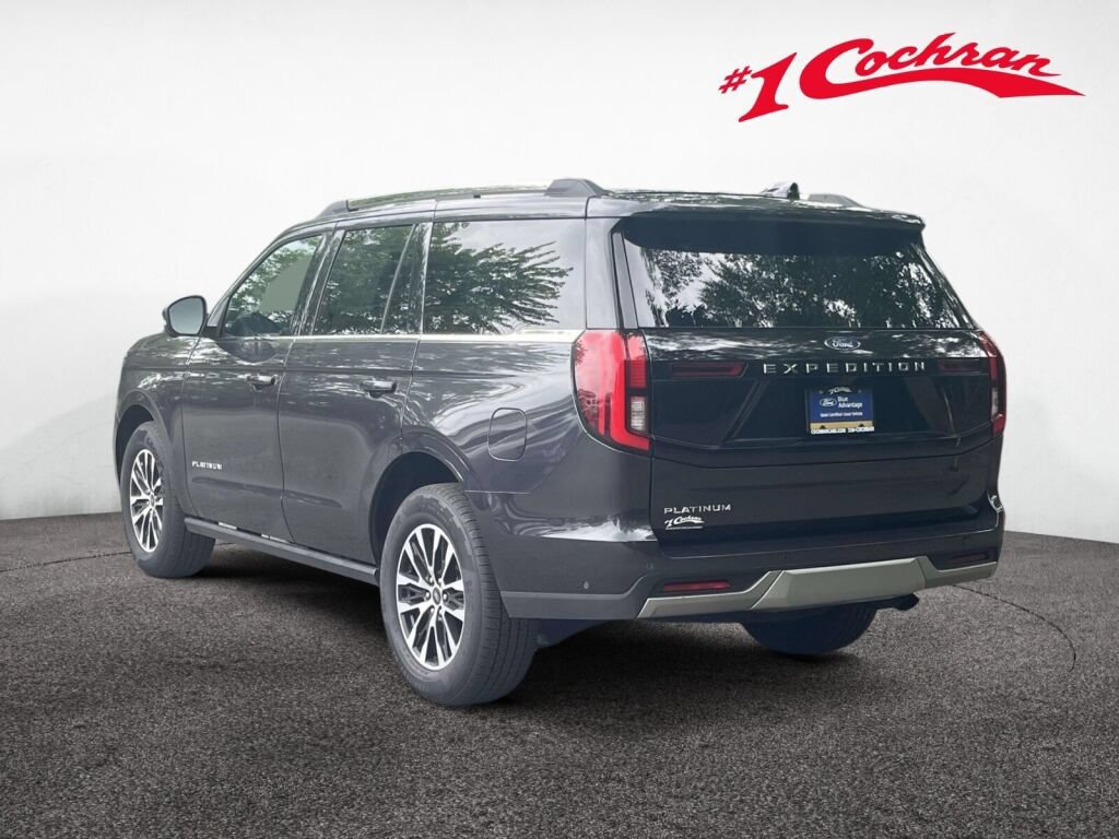 Certified 2025 Ford Expedition Platinum AWD/4WD image 10
