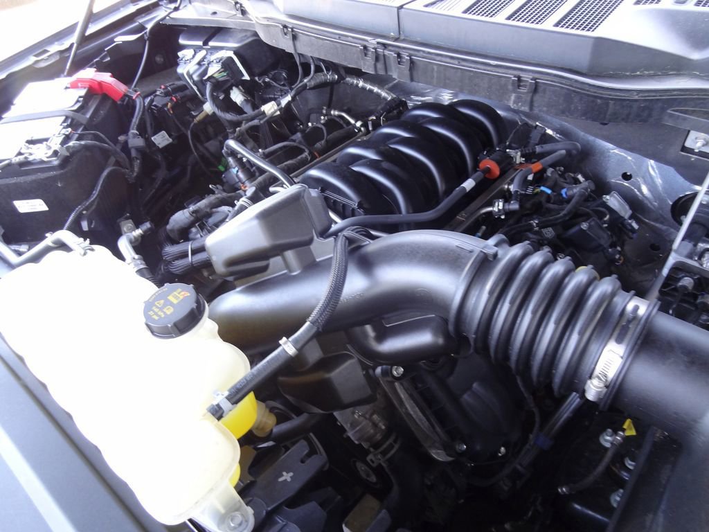 Certified 2025 Ford F150 XLT w/ Equipment Group 301A Standard image 36