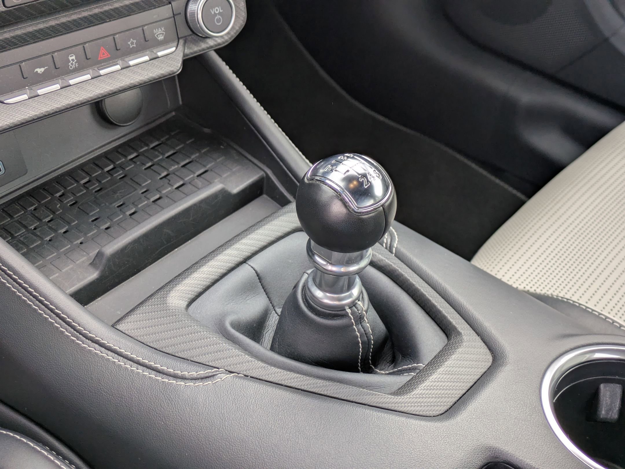 Certified 2024 Ford Mustang GT Premium image 25