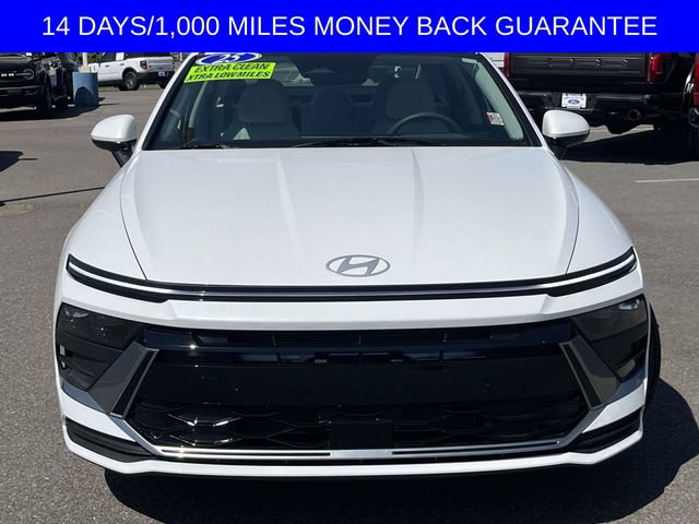 Used 2025 Hyundai Sonata SE FWD image 2