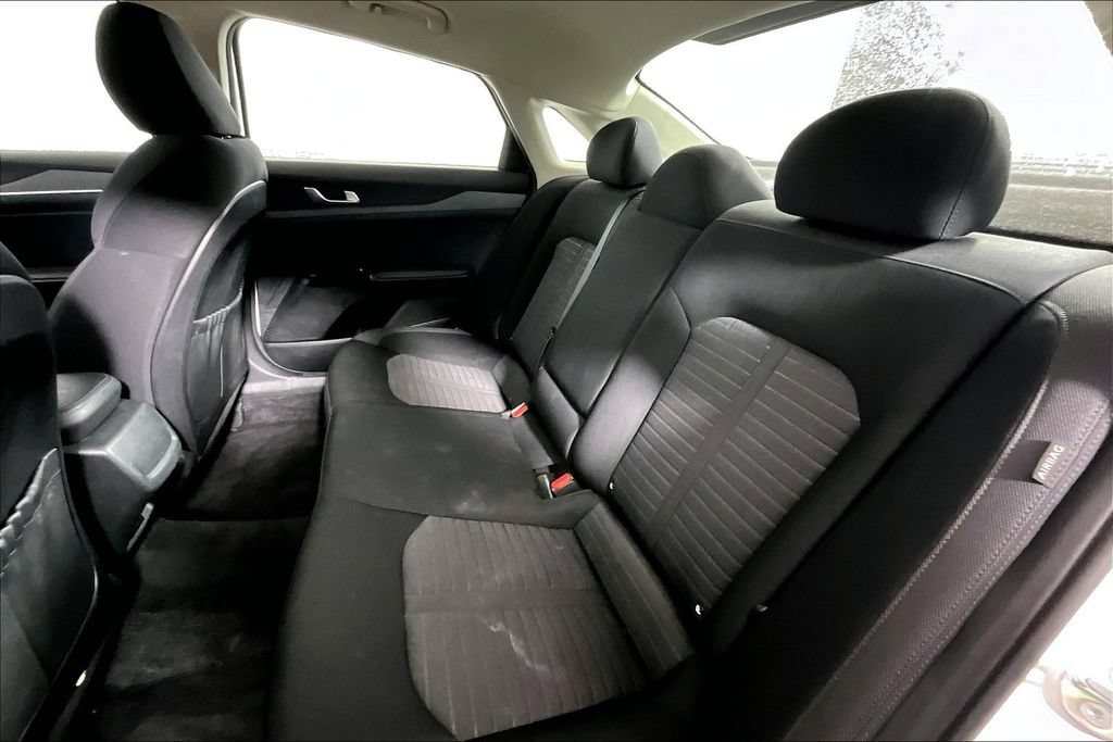 Used 2025 Kia K5 LXS FWD image 21