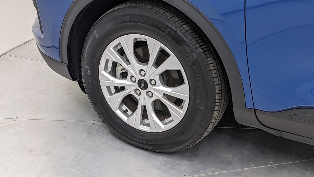 Certified 2023 Ford Escape Active FWD image 4