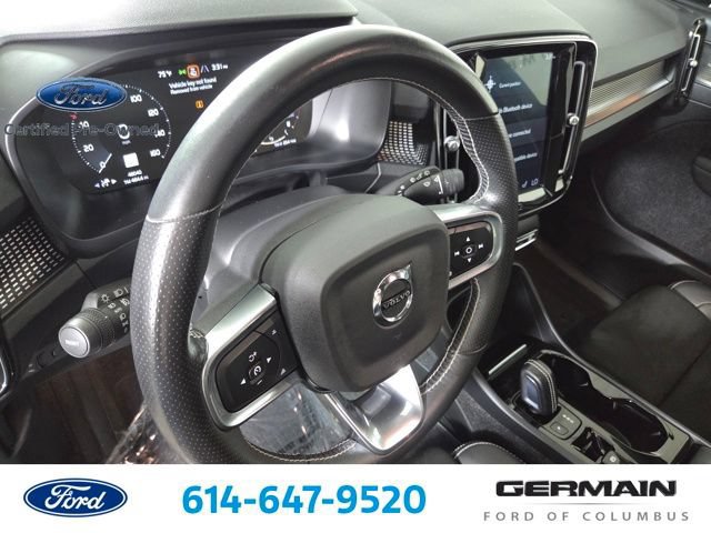 Used 2021 Volvo XC40 T5 R-Design AWD/4WD image 16