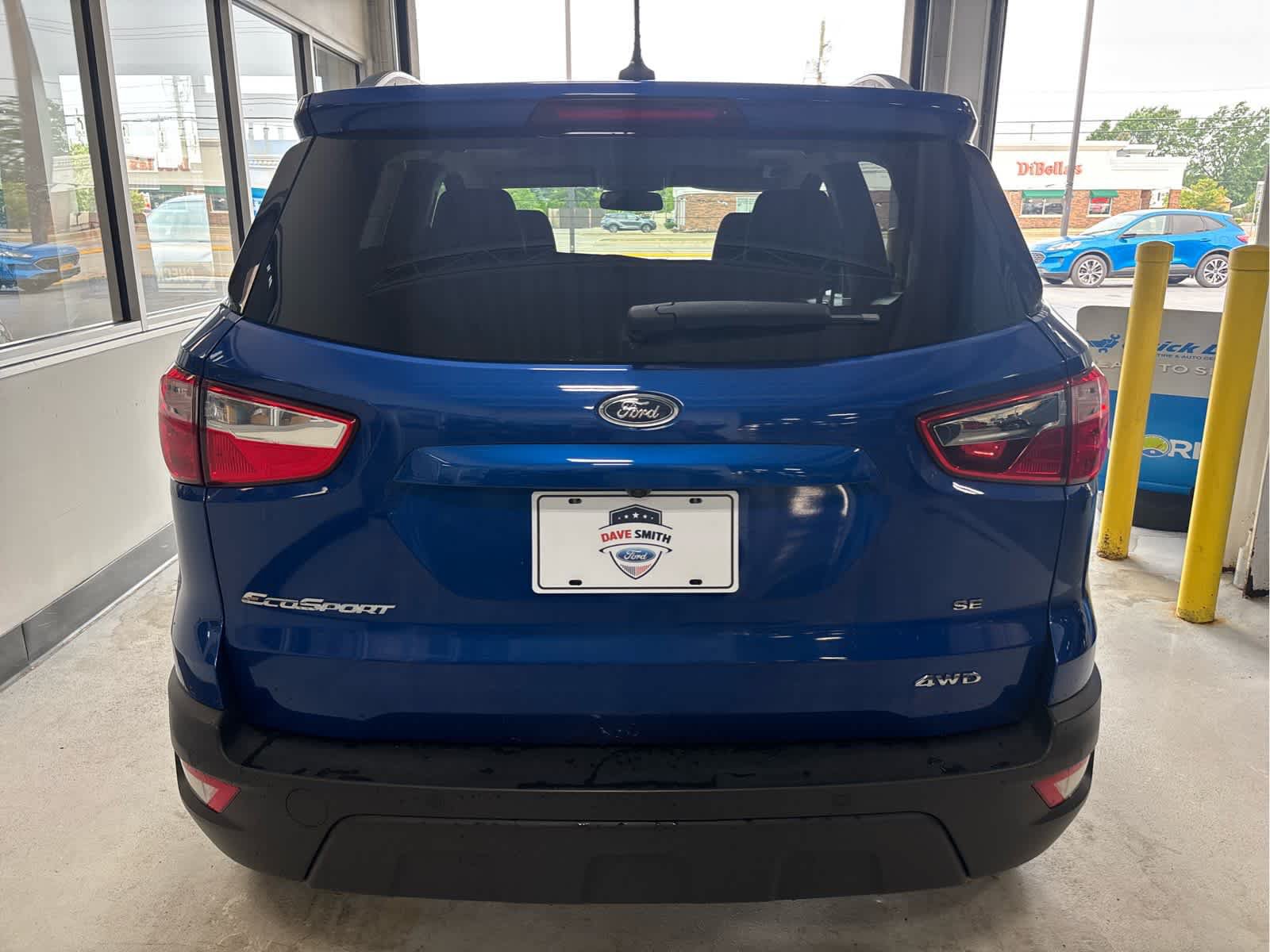 Certified 2018 Ford EcoSport SE w/ SE Convenience Package AWD/4WD image 9