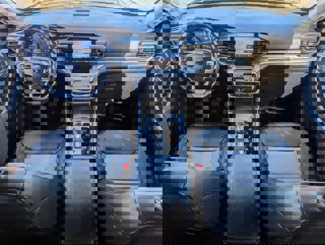 Certified 2022 Ford Explorer XLT w/ Equipment Group 202A image 11