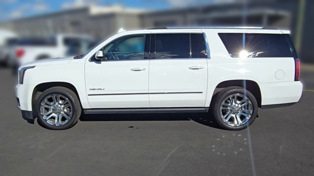 Used 2020 GMC Yukon XL Denali w/ Open Road Package AWD/4WD image 6