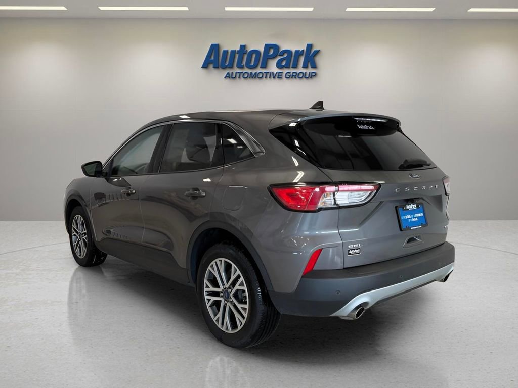 Certified 2022 Ford Escape SEL image 3