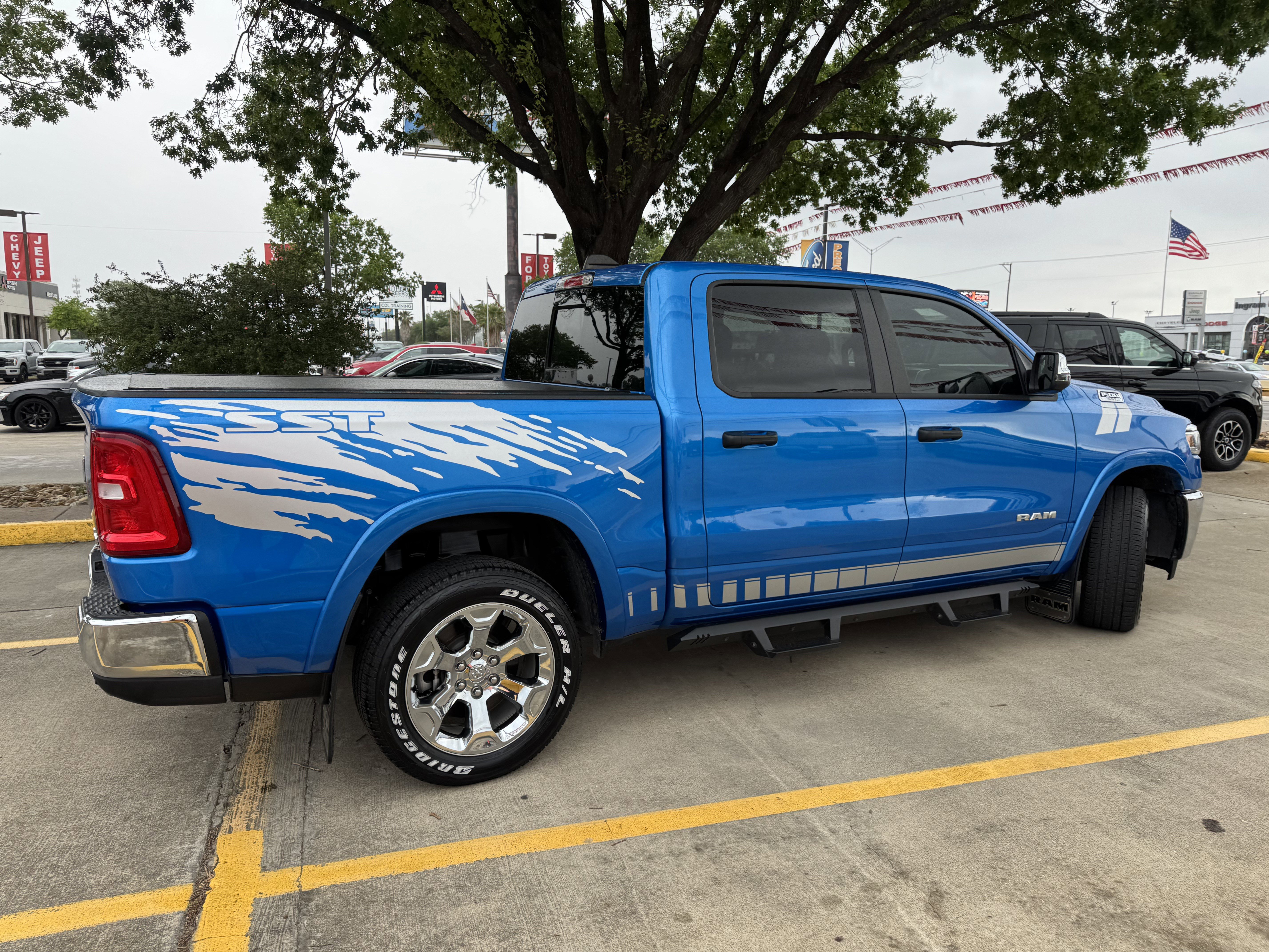 Used 2025 RAM 1500 Lone Star image 4
