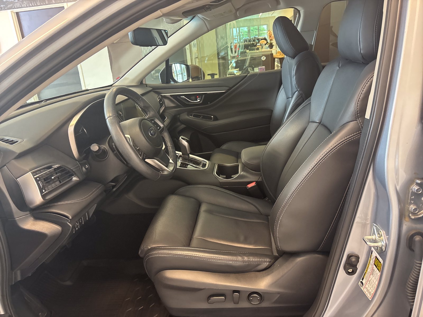Used 2021 Subaru Outback Limited AWD/4WD image 12
