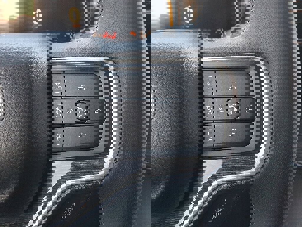 Used 2022 Jeep Wagoneer Series III w/ Premium Group I image 24