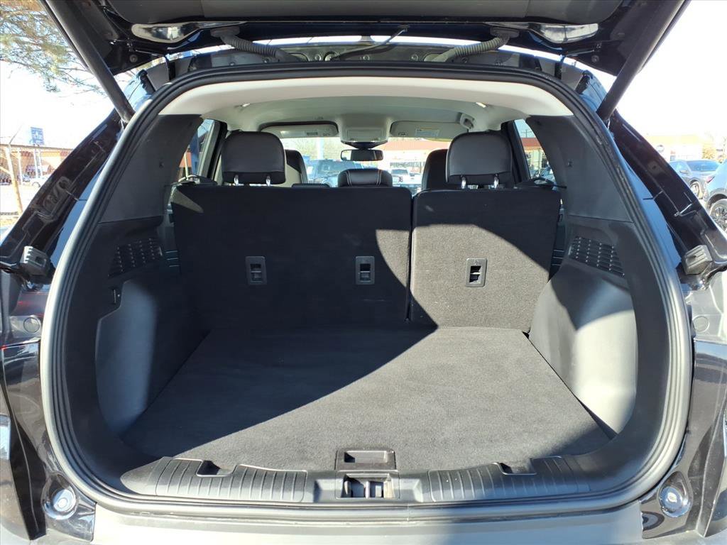 Certified 2024 Ford Escape Platinum image 10