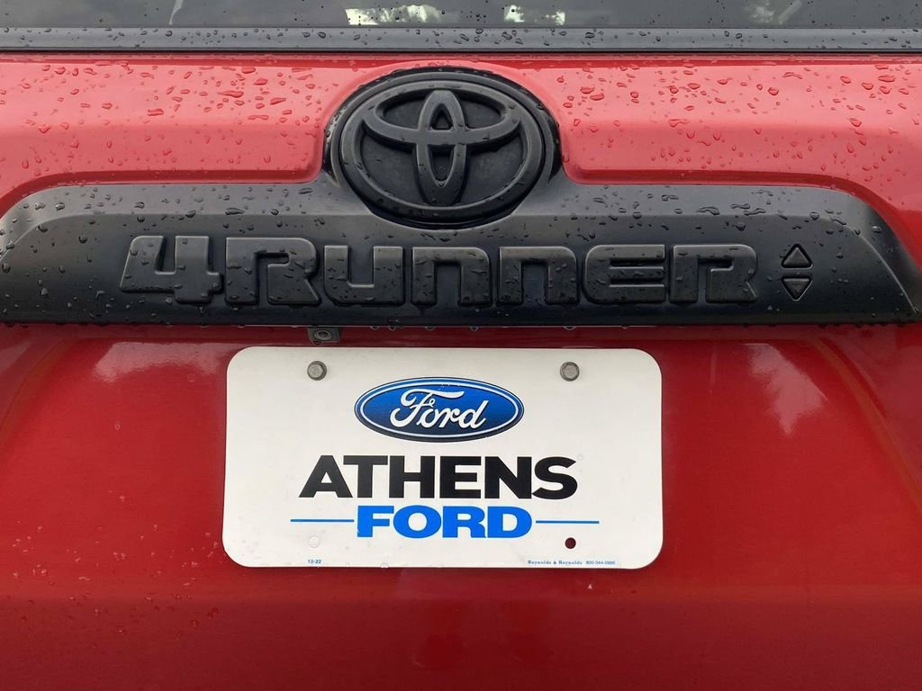 Used 2021 Toyota 4Runner TRD Off-Road Premium AWD/4WD image 5