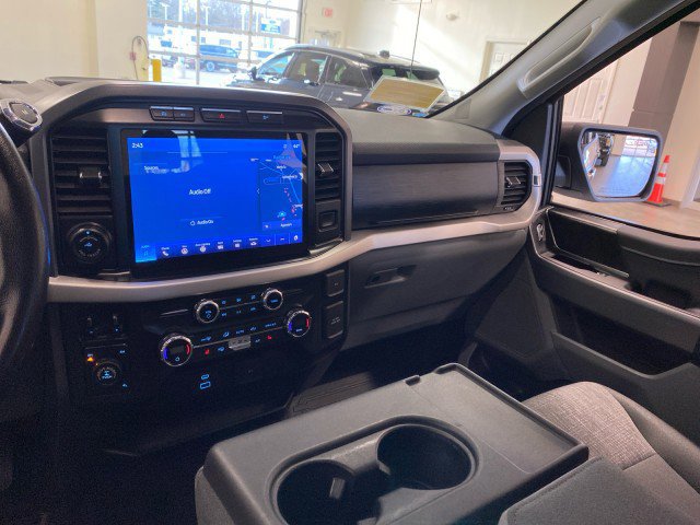 Certified 2021 Ford F150 XLT w/ Equipment Group 302A High image 18