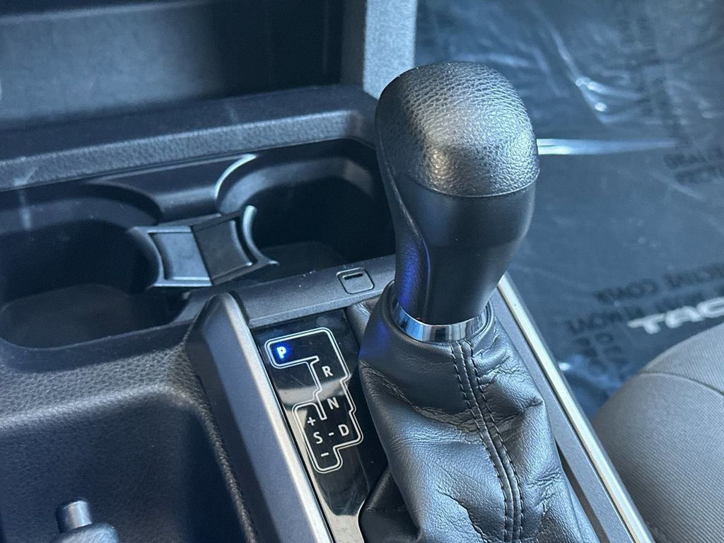 Used 2023 Toyota Tacoma SR5 RWD image 19